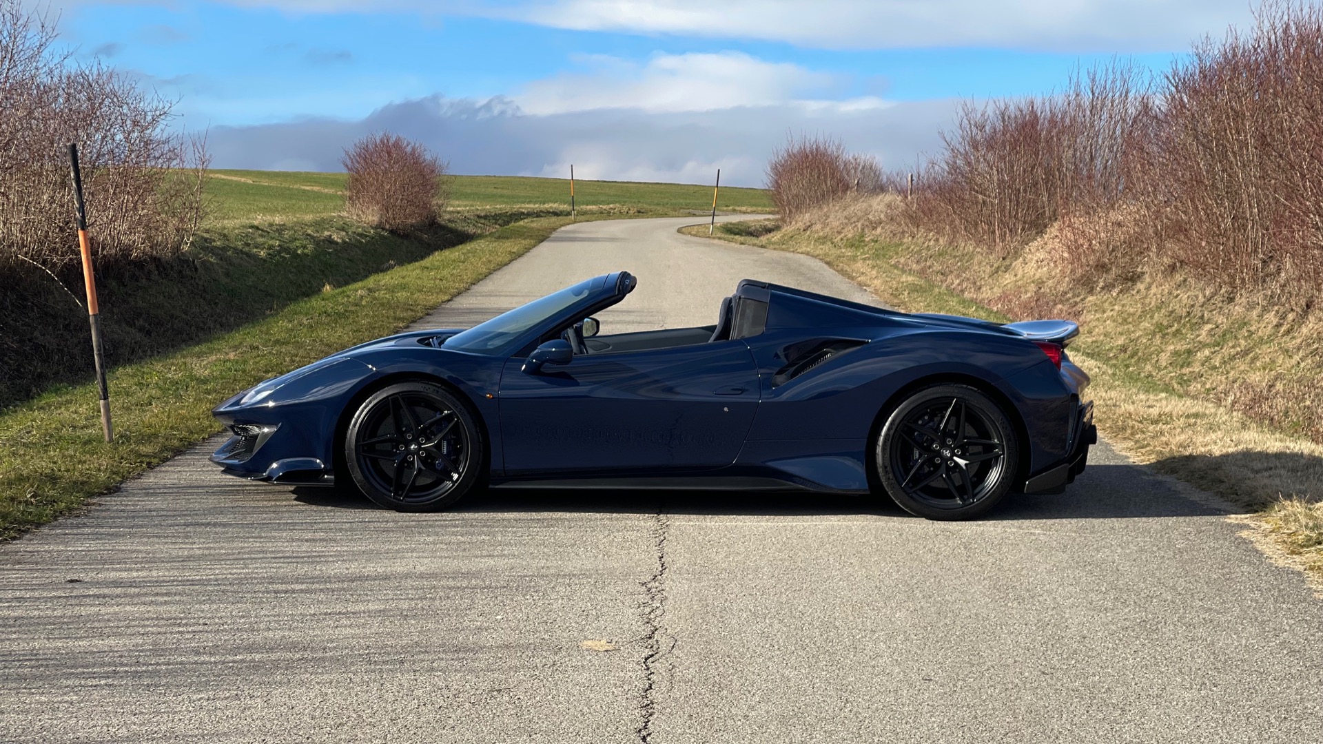 2021 Ferrari 488 Pista Spider, 4/20