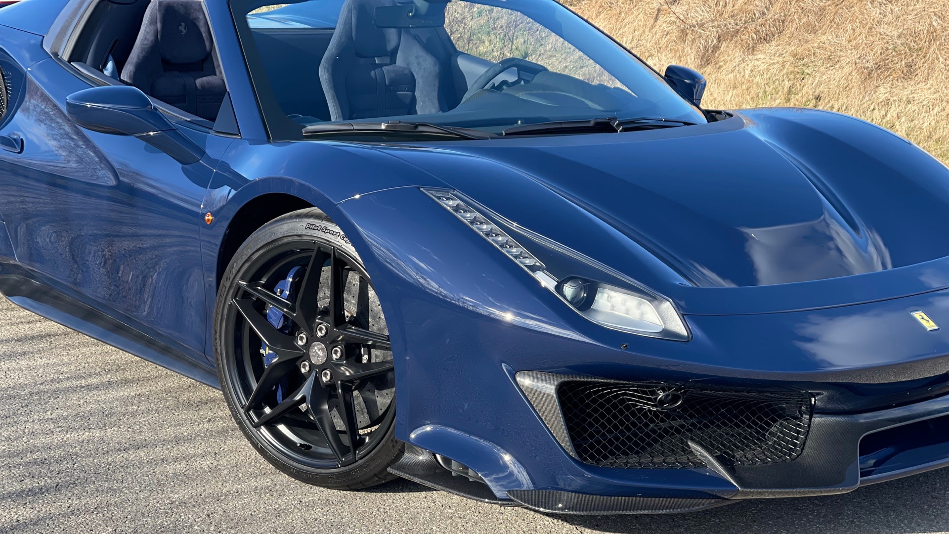 2021 Ferrari 488 Pista Spider, 9/20