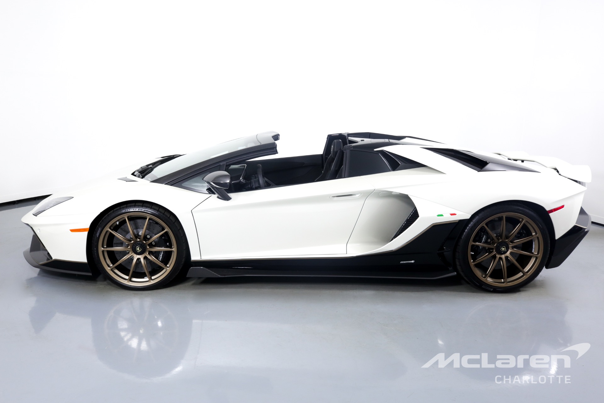 2022 LAMBORGHINI Aventador LP 780-4 Ultimae Roadster, 6/20