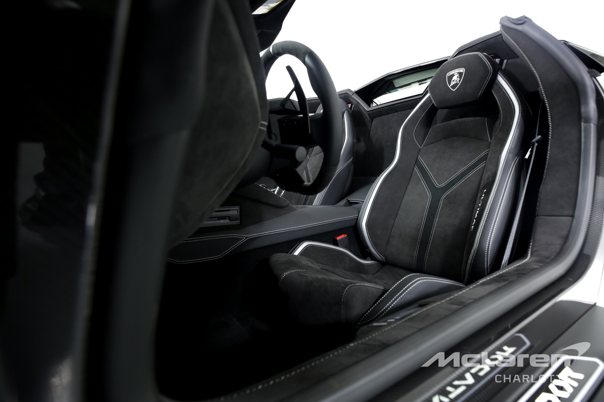 2022 LAMBORGHINI Aventador LP 780-4 Ultimae Roadster, 12/20