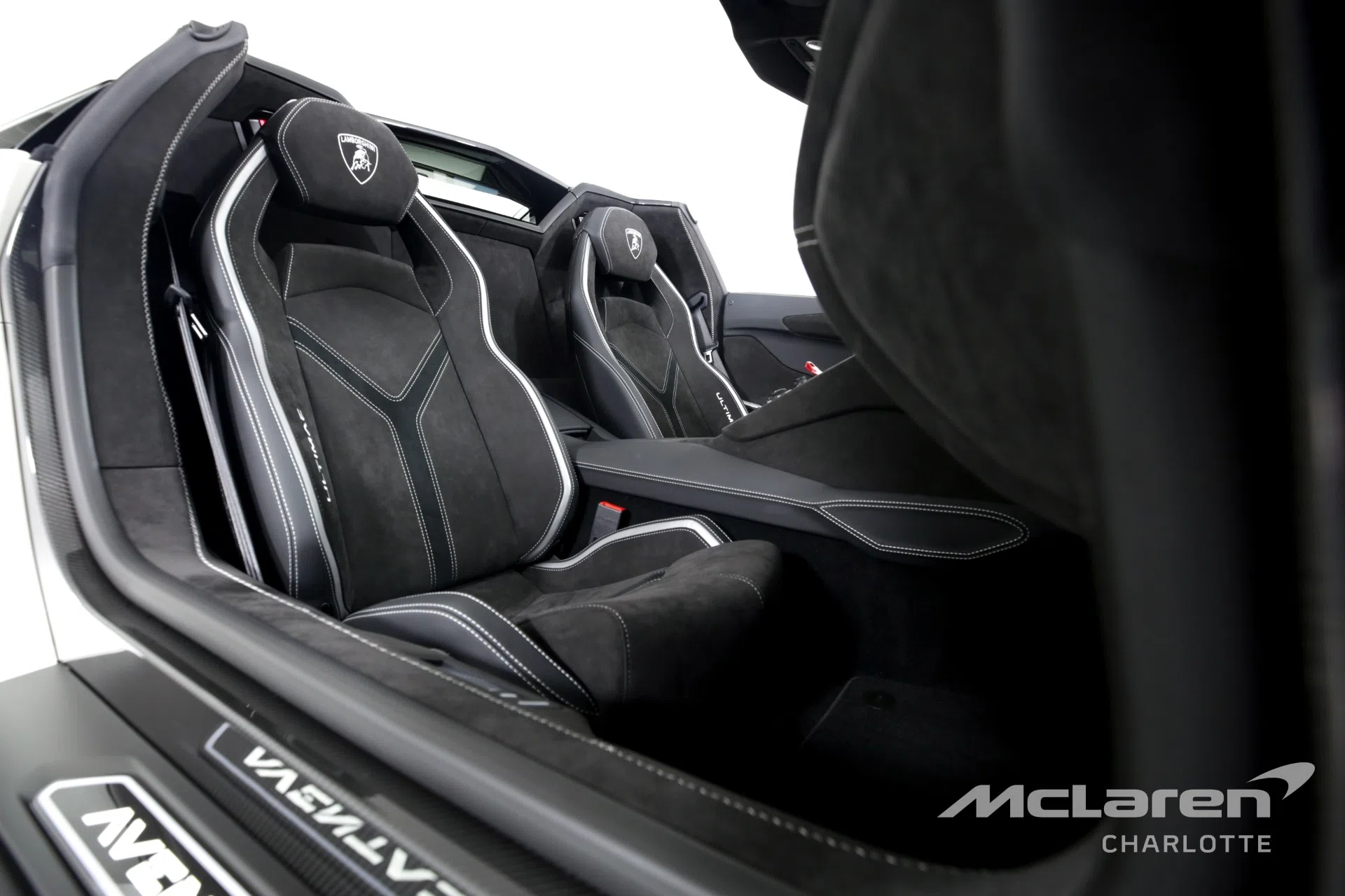 2022 LAMBORGHINI Aventador LP 780-4 Ultimae Roadster interior, Nero Cosmus