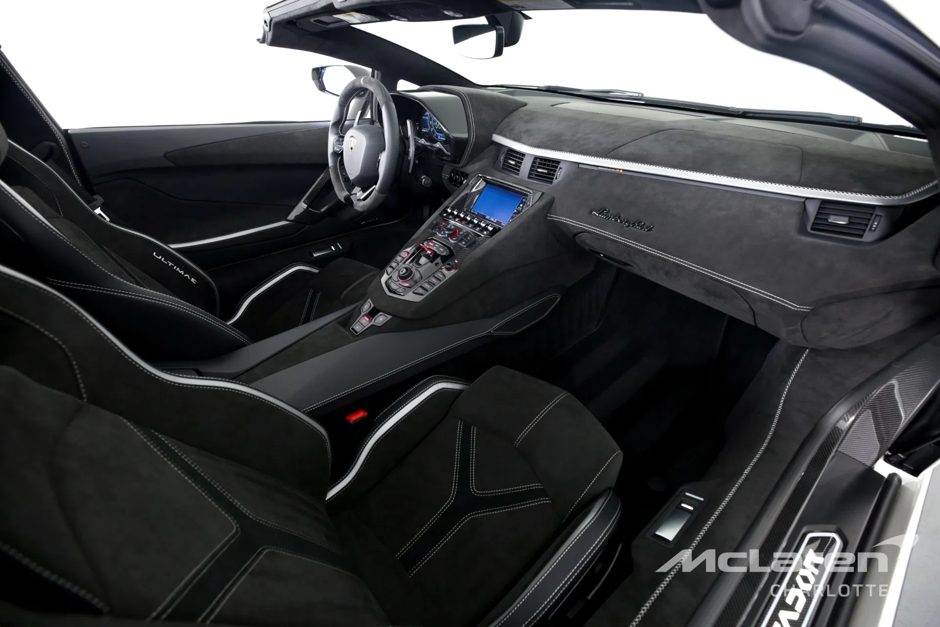 2022 LAMBORGHINI Aventador LP 780-4 Ultimae Roadster interior, Nero Cosmus