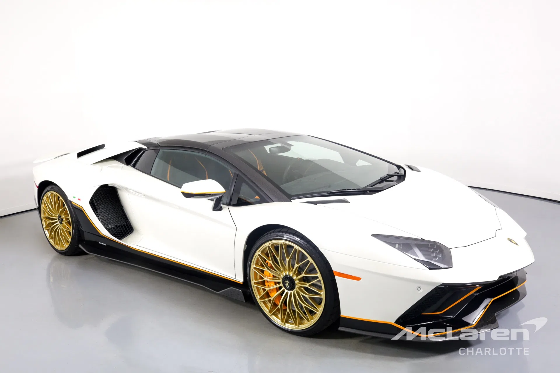 2022 Lamborghini Aventador LP 780-4 Ultimae Roadster