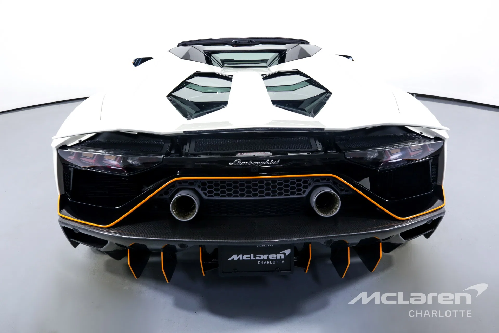 2022 Lamborghini Aventador LP 780-4 Ultimae Roadster for sale, exterior, Balloon White Pearl