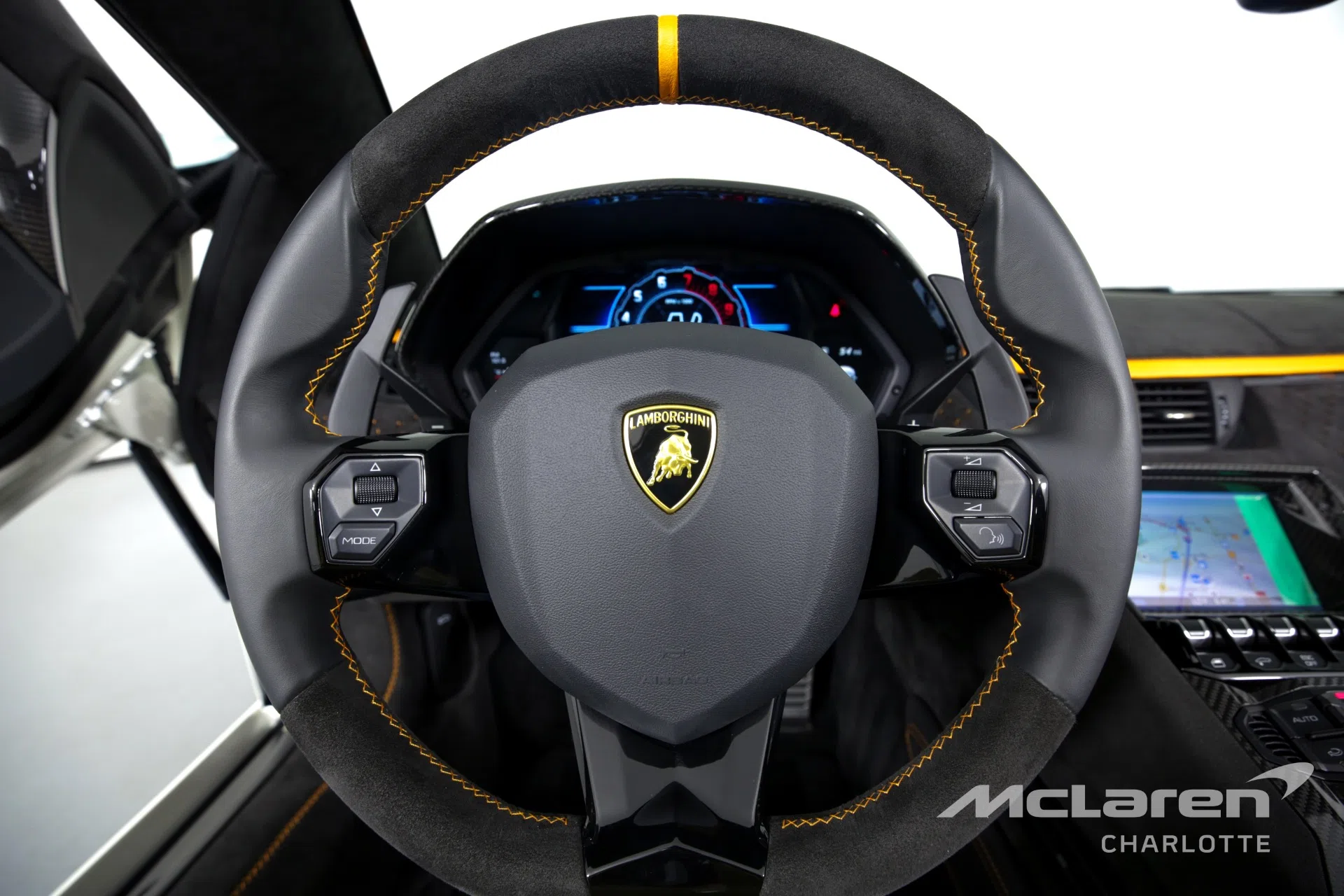 2022 Lamborghini Aventador LP 780-4 Ultimae Roadster interior, steering wheel, Nero ADE/Arancio Leonis