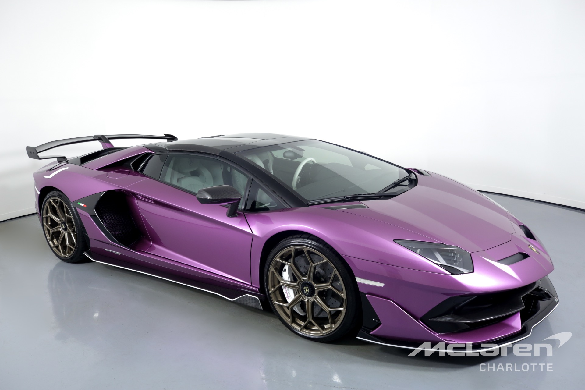 2020 Lamborghini Aventador SVJ Roadster