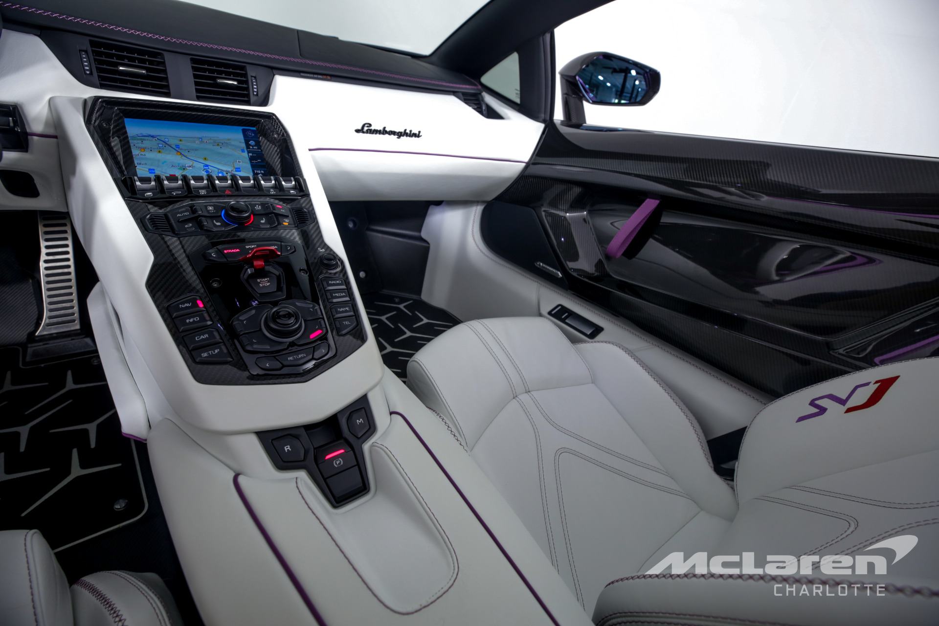 2020 Lamborghini Aventador SVJ Roadster, 16/20