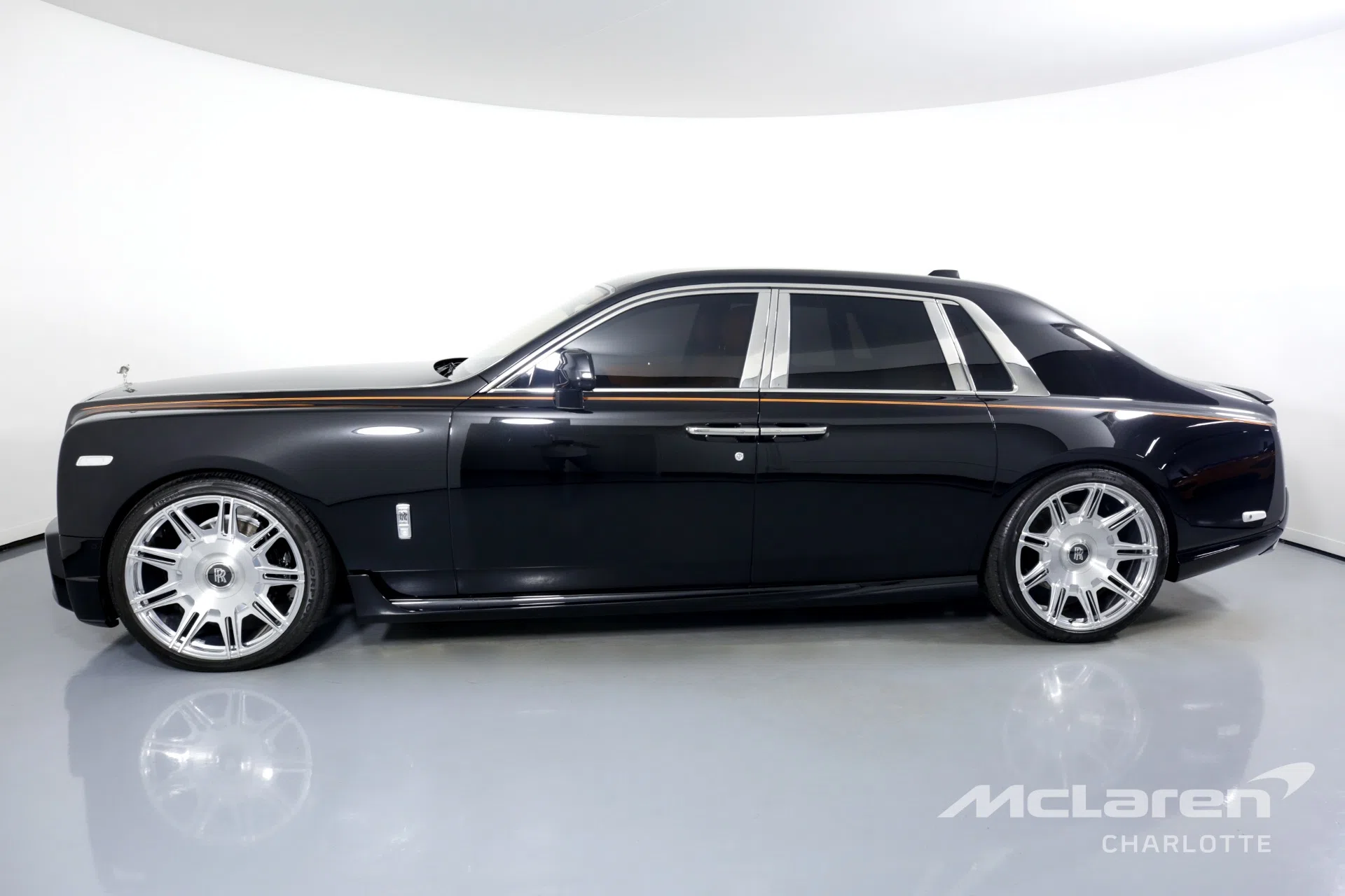 2021 Rolls-Royce Phantom for sale, exterior, Black Diamond
