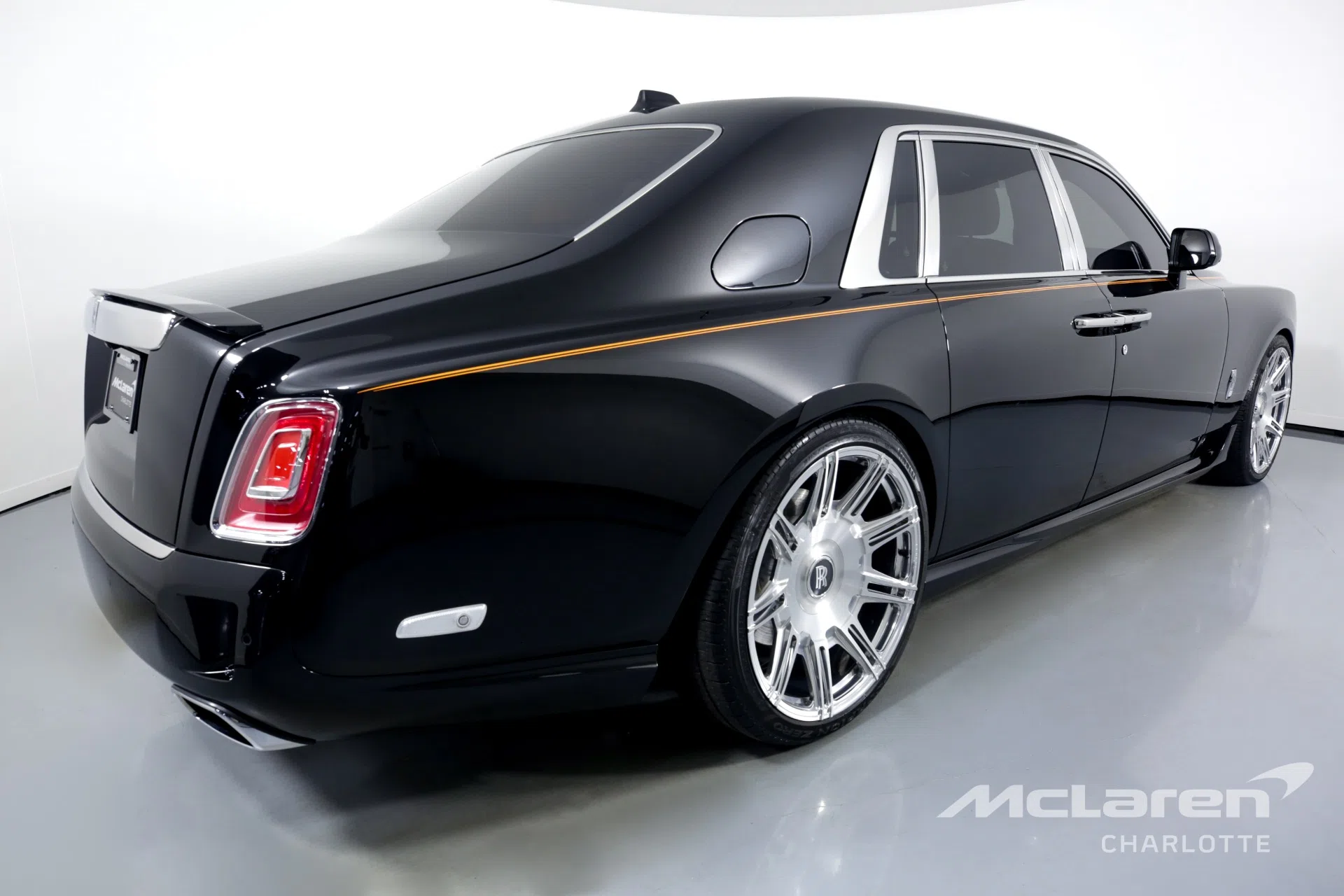 2021 Rolls-Royce Phantom for sale, exterior, Black Diamond