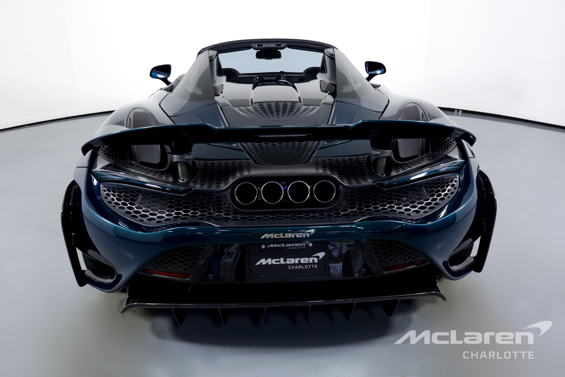 2022 McLaren 765LT Spider, 8/20