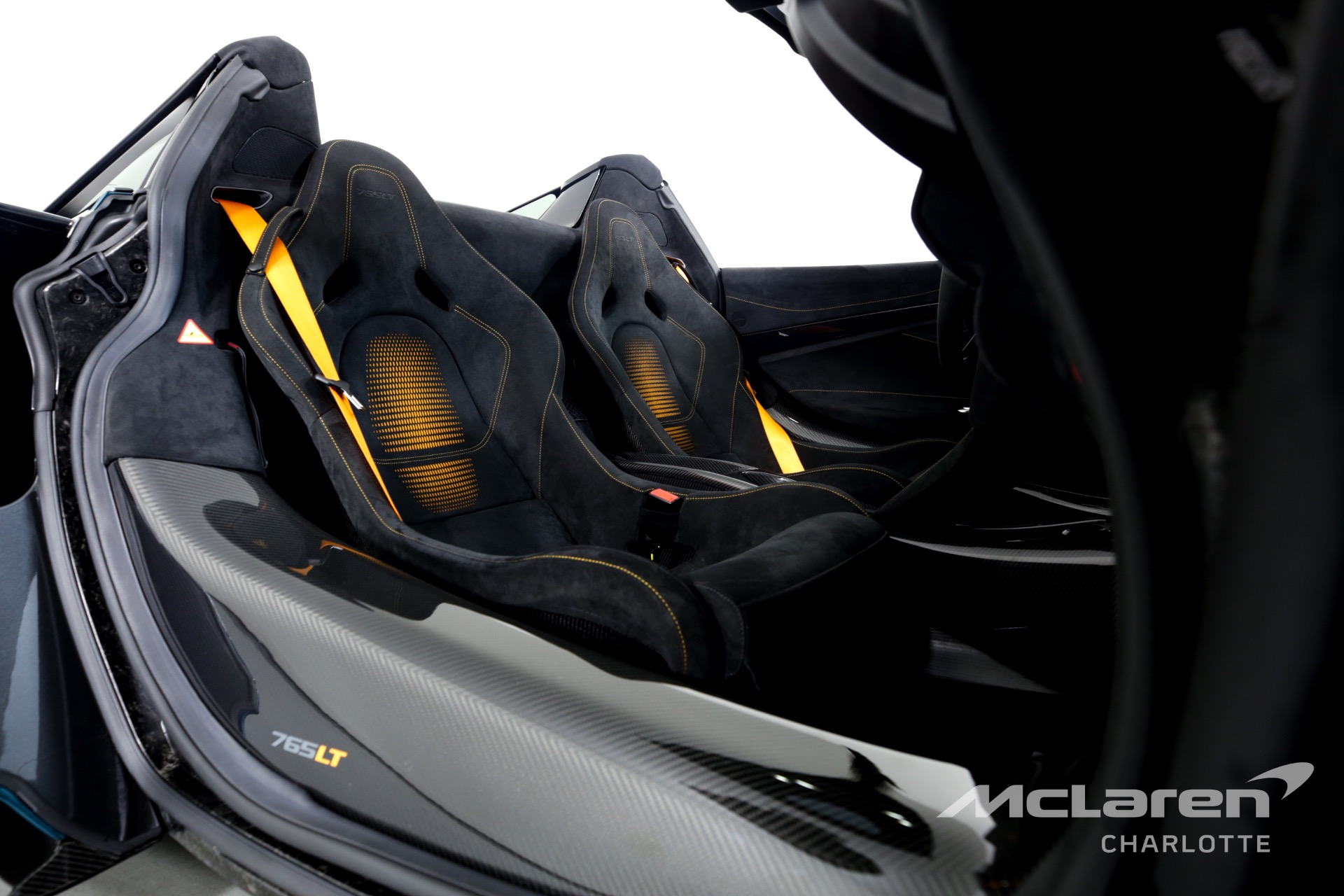 2022 McLaren 765LT Spider, 19/20
