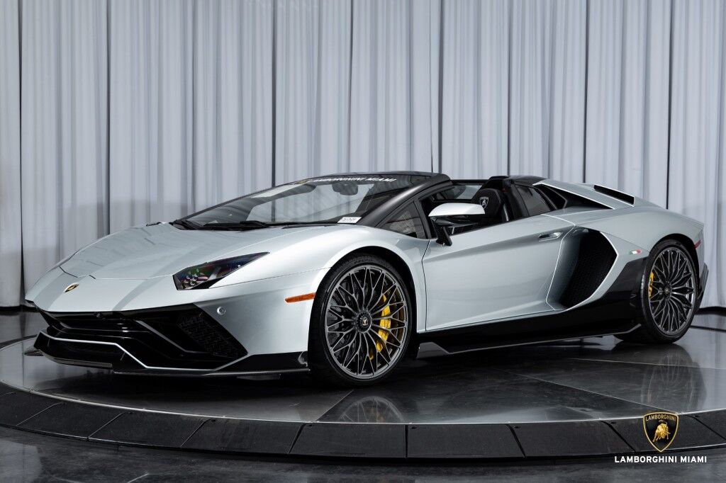 2022 Lamborghini Aventador Ultimae Roadster, 8/20