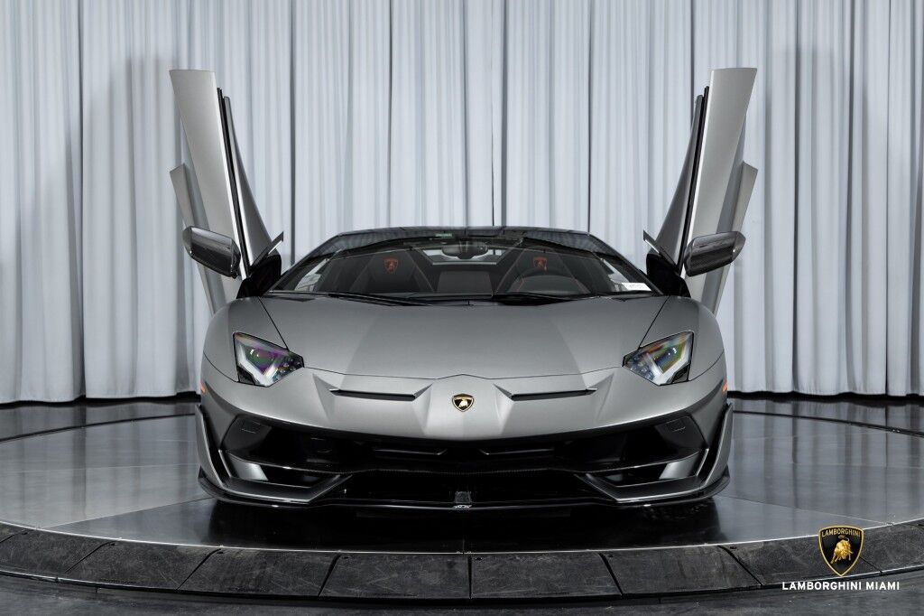 2021 Lamborghini Aventador SVJ, 3/25