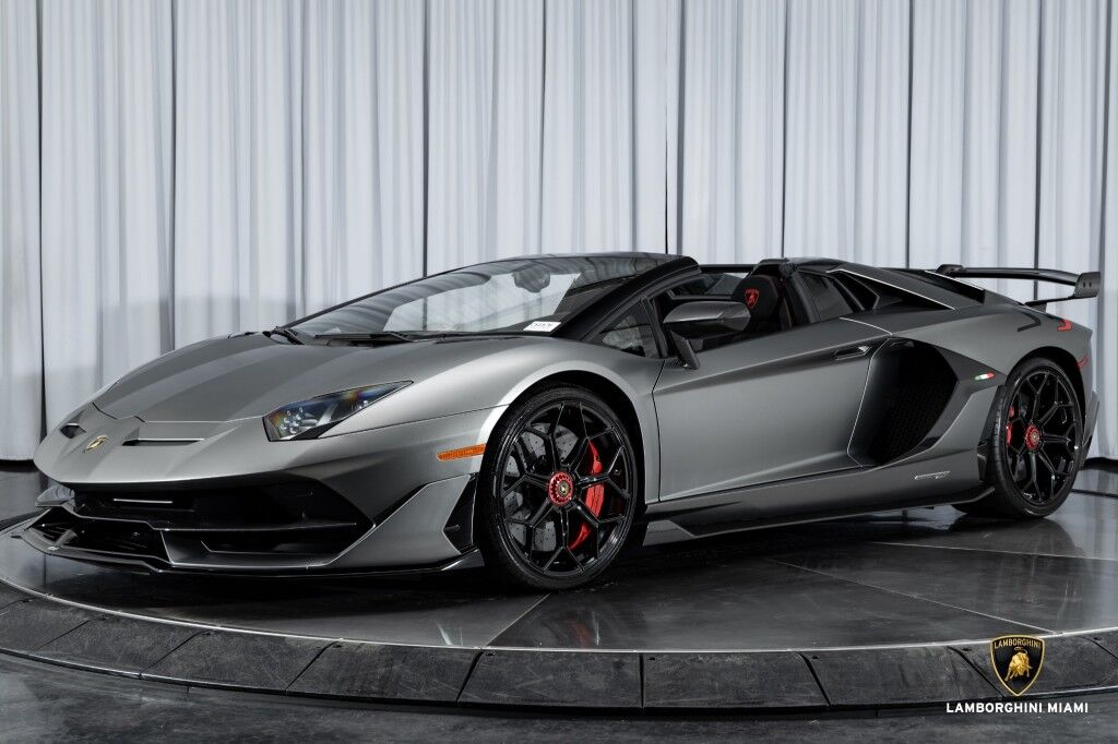 2021 Lamborghini Aventador SVJ, 5/25