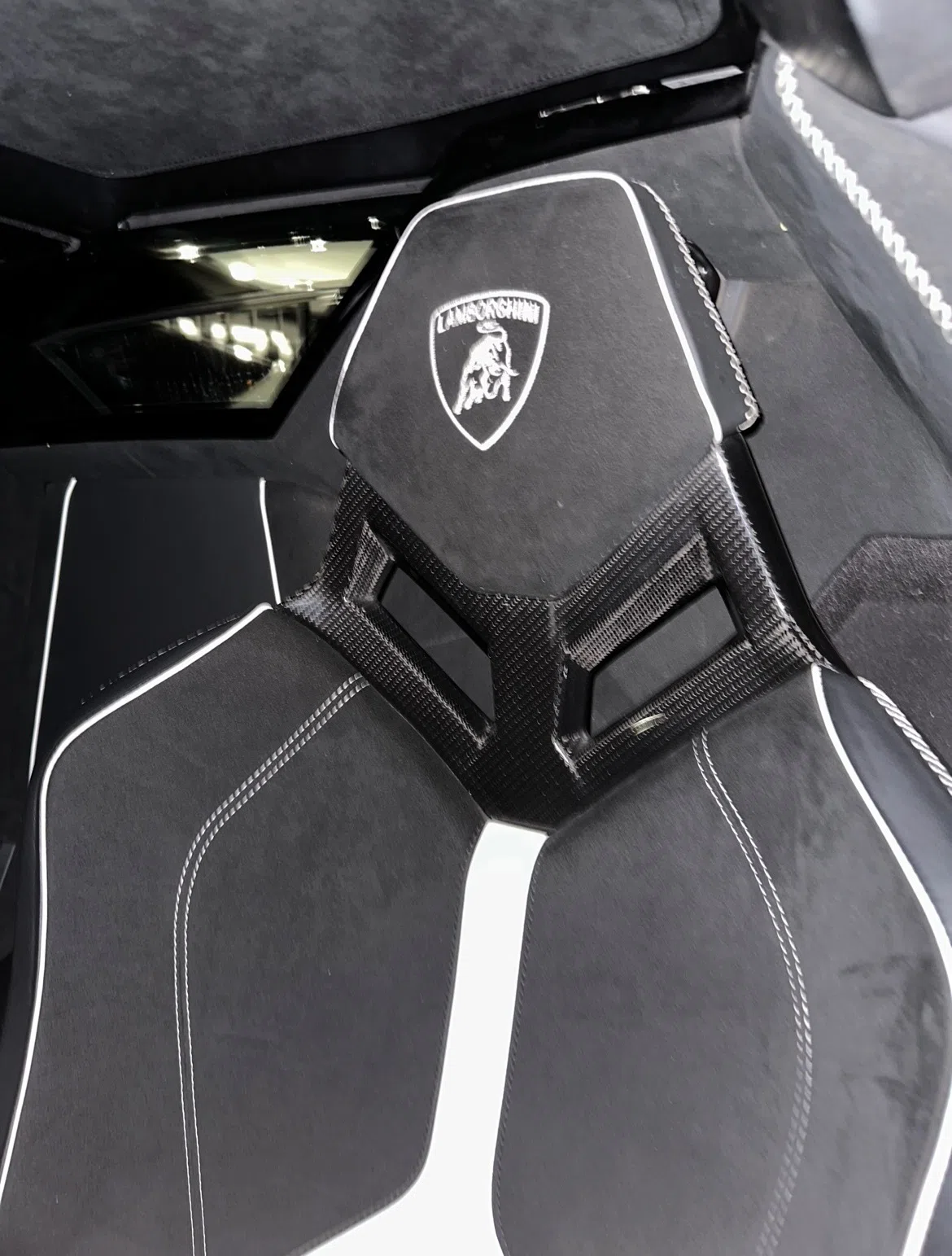 2021 Lamborghini Aventador SVJ Roadster for sale, photo 9 of 16