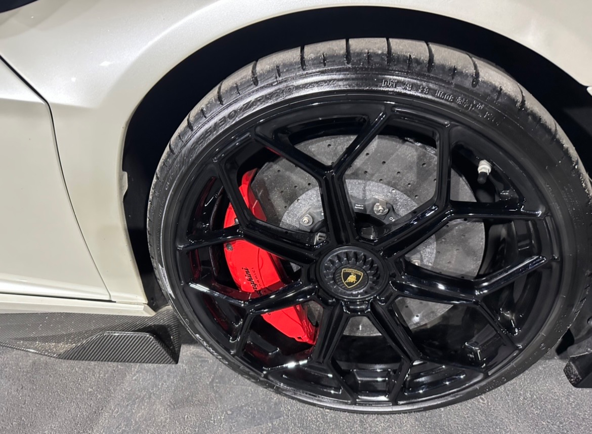 2021 Lamborghini Aventador SVJ Roadster, 13/16