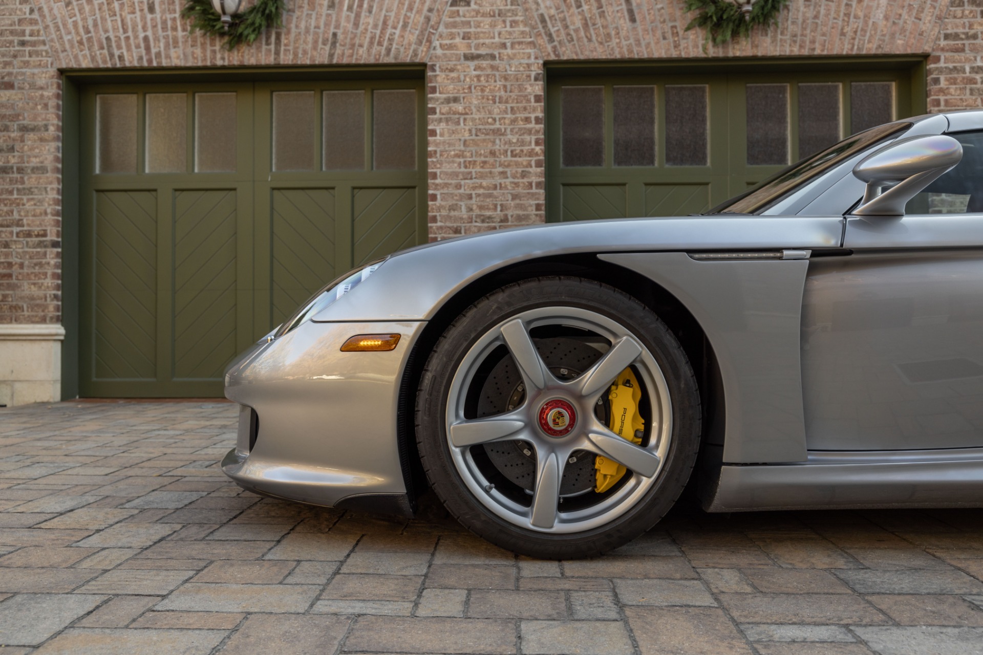 2005 Porsche Carrera GT, 5/19