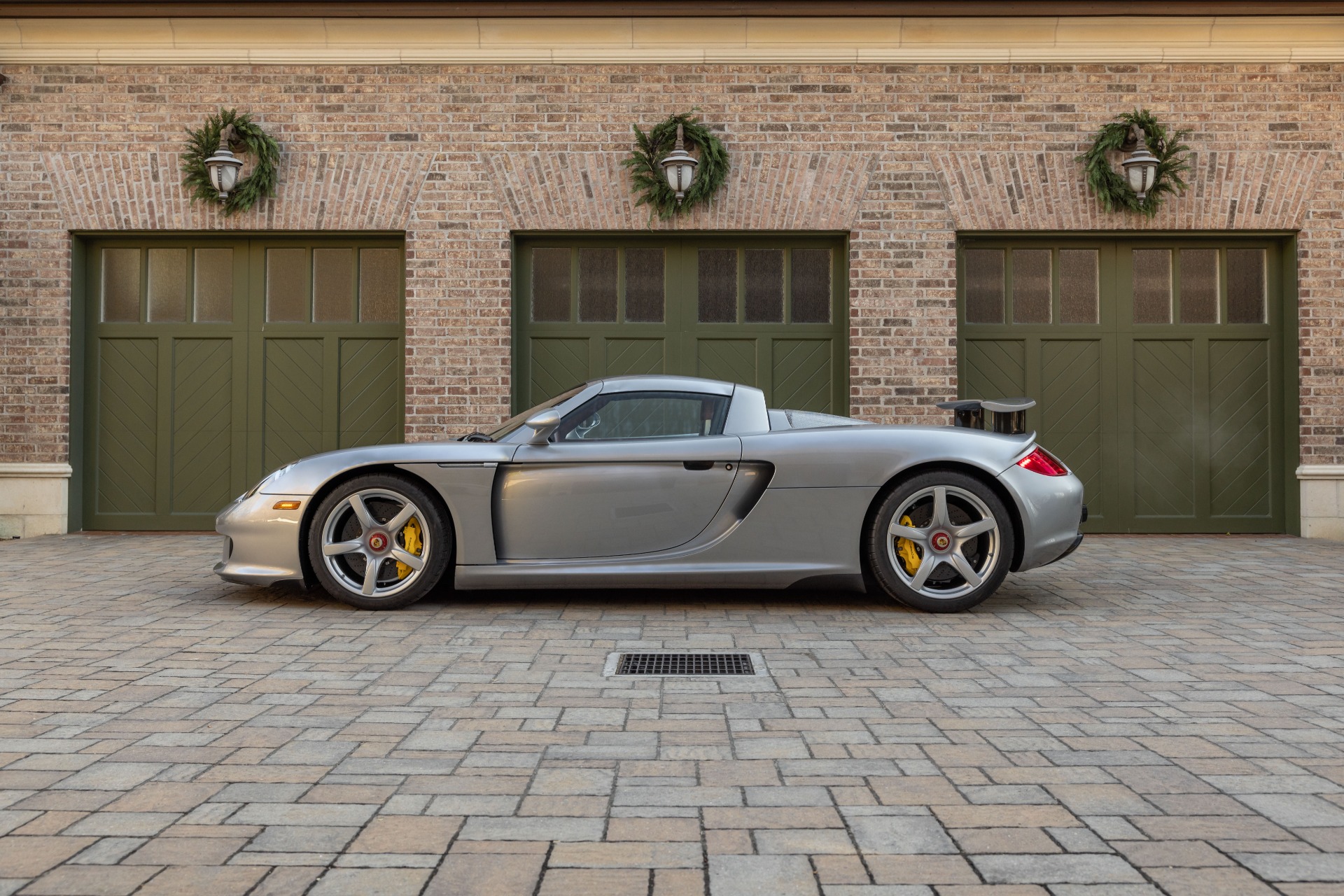 2005 Porsche Carrera GT, 8/19