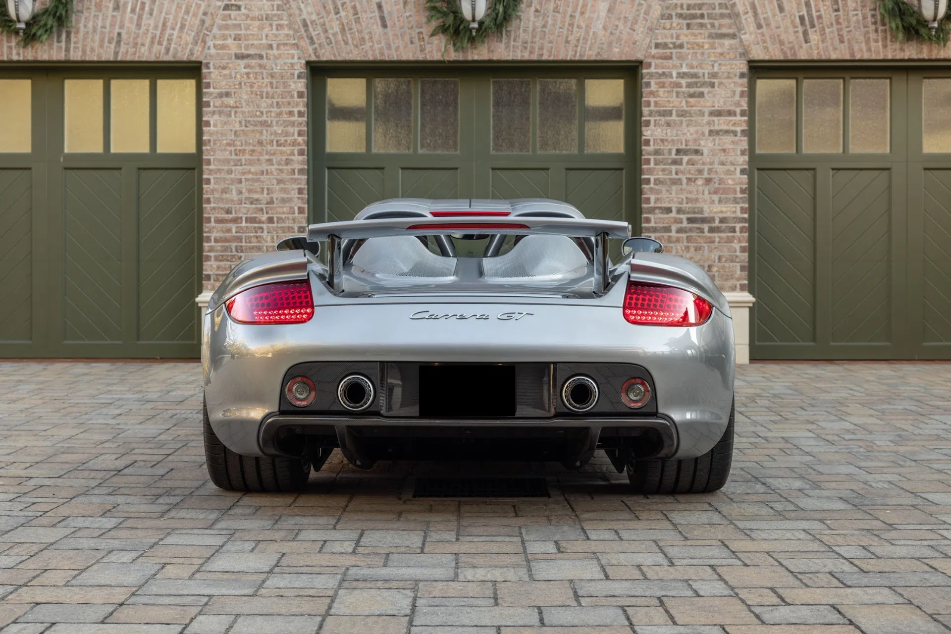 2005 Porsche Carrera GT for sale, exterior, GT Silver Metallic