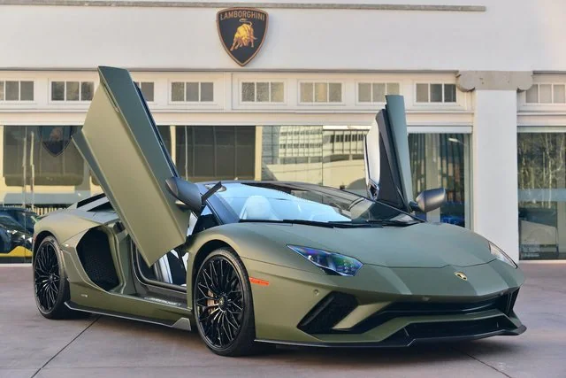 2022 Lamborghini Aventador Ultimae Roadster, 11/20