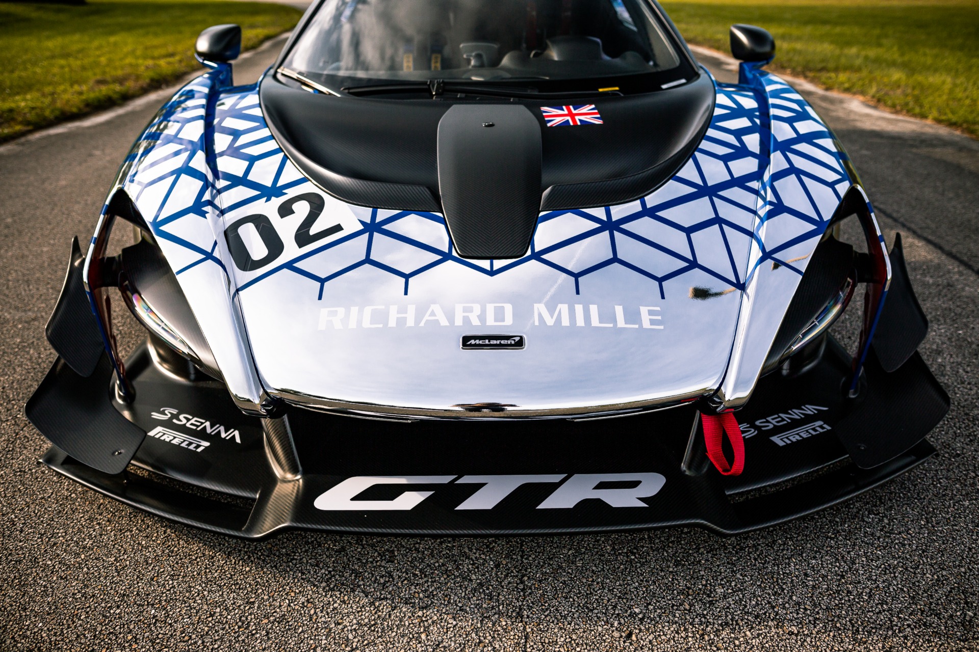 2020 McLaren Senna GTR, 4/13