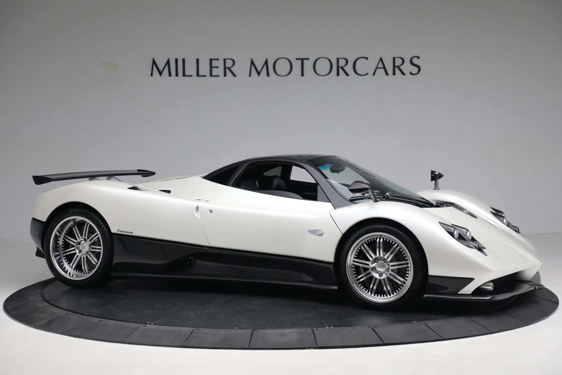 2007 Pagani Zonda F for sale, exterior, White