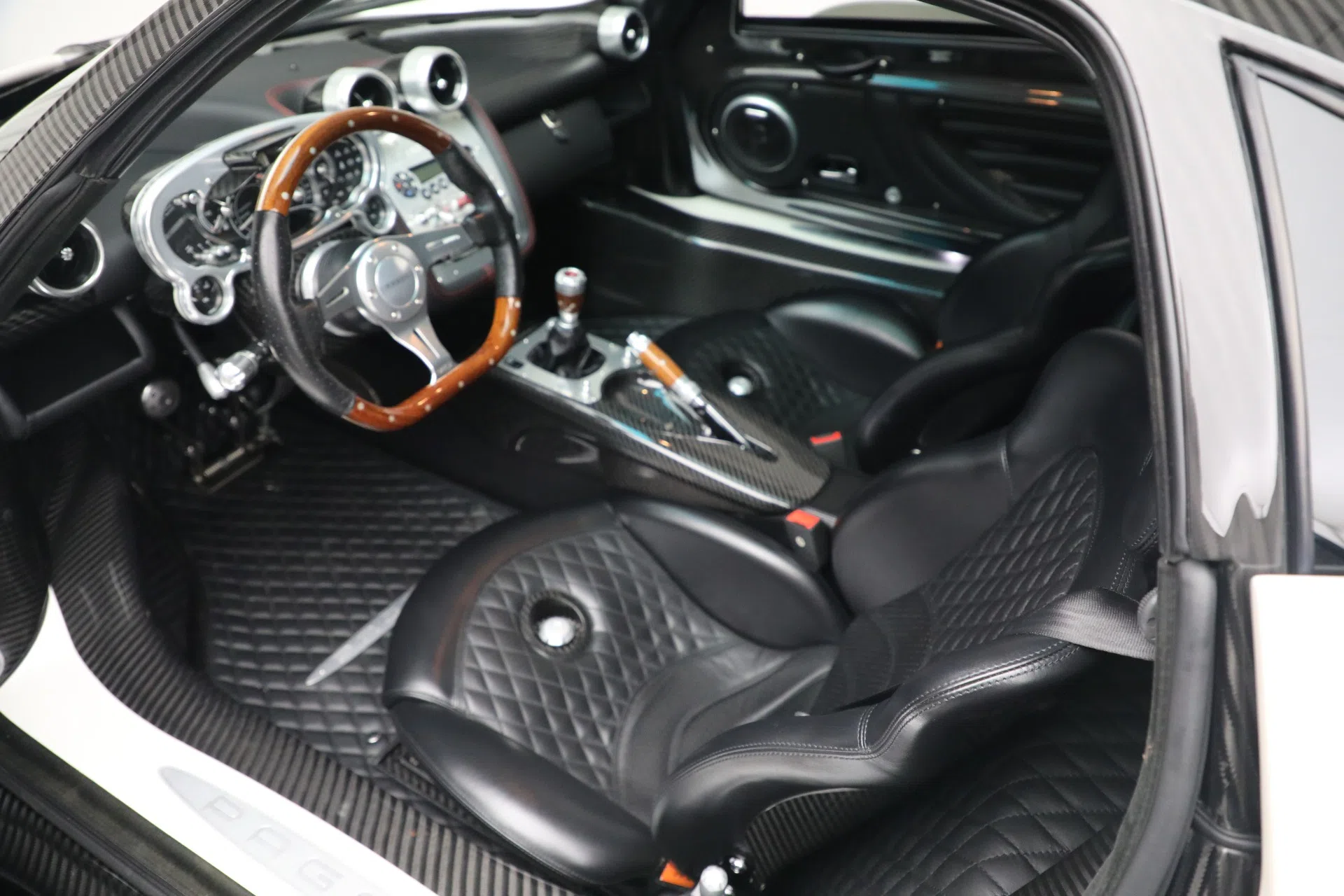2007 Pagani Zonda F interior, Black