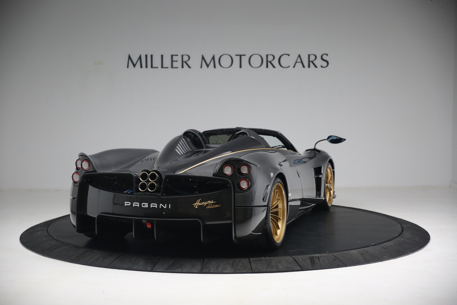 2017 Pagani Huayra Roadster, 7/19