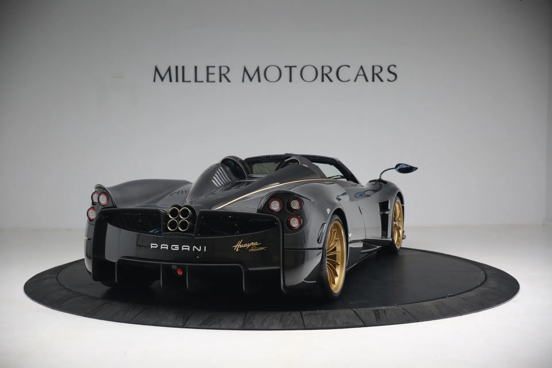 2017 Pagani Huayra Roadster for sale, exterior, Bianco Gonzaga