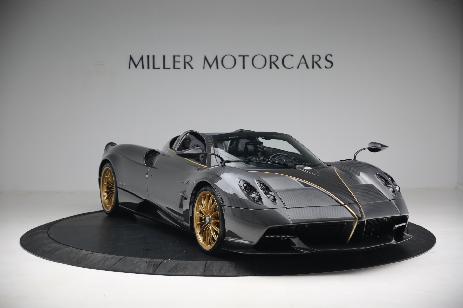 2017 Pagani Huayra Roadster, 10/19