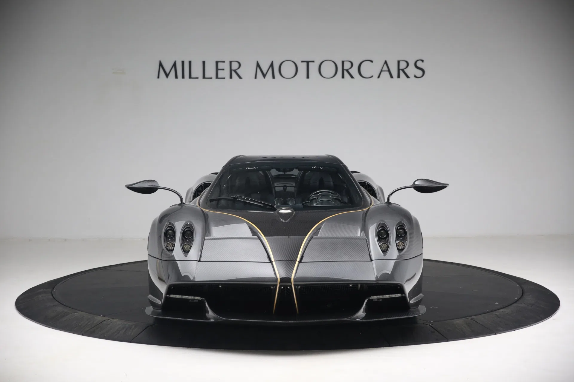 2017 Pagani Huayra Roadster for sale, exterior, Bianco Gonzaga