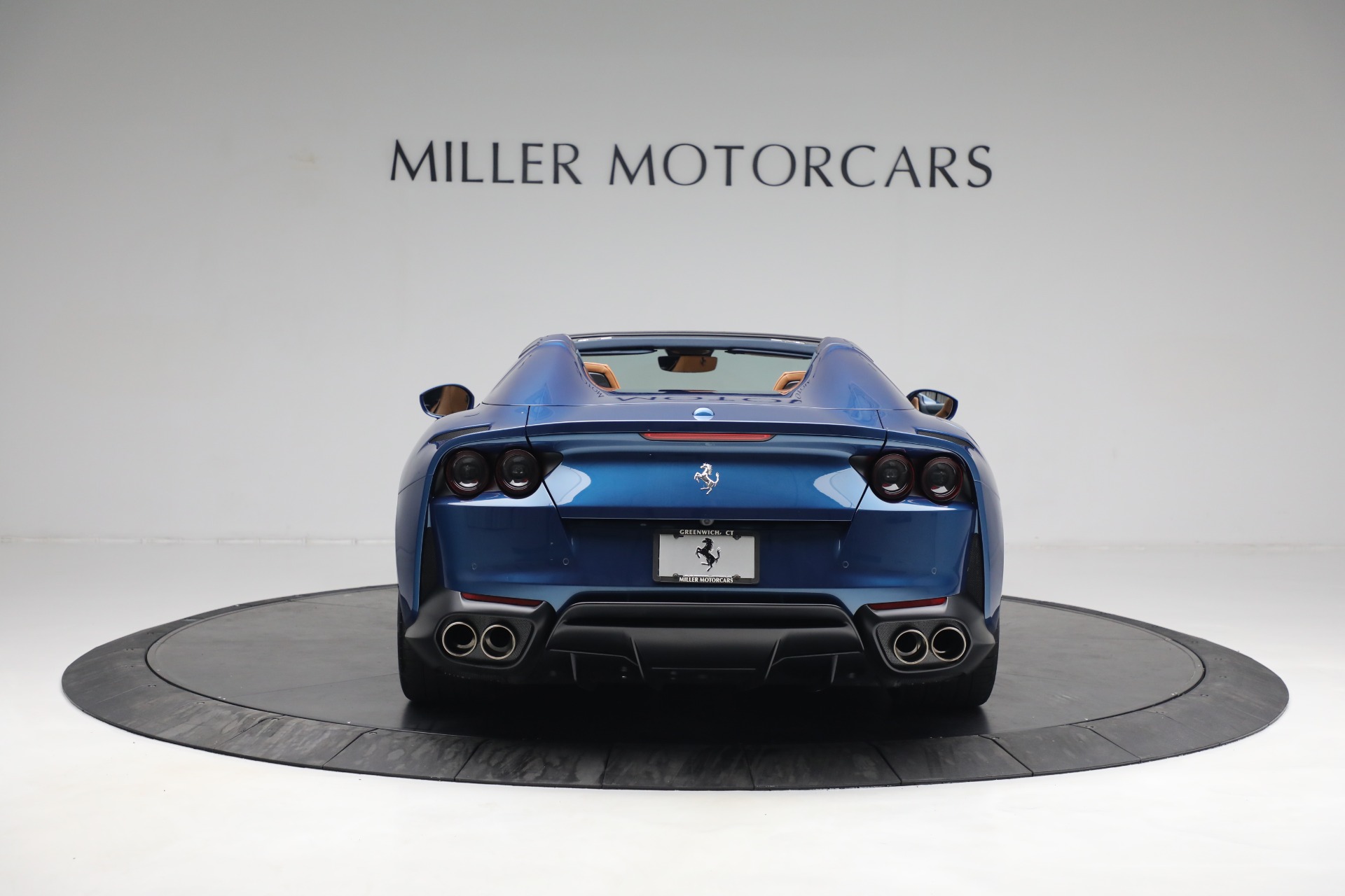 2022 Ferrari 812 GTS, 6/17