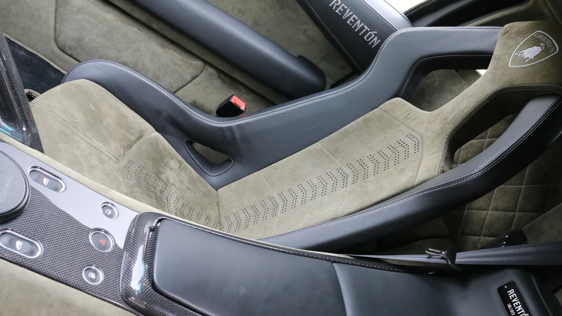 2008 Lamborghini Reventon Coupe, 12/16