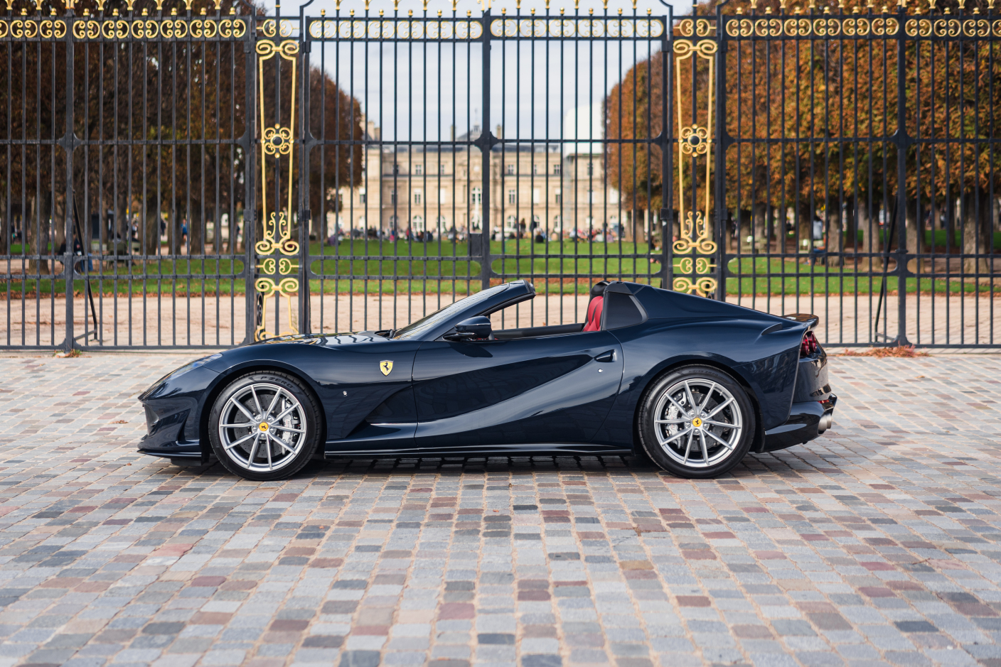 2020 FERRARI 812 GTS, 4/19