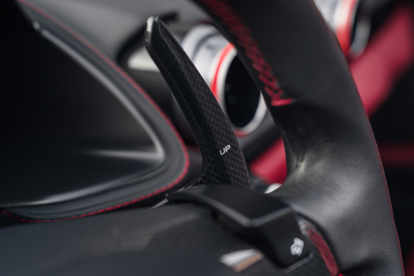 2020 FERRARI 812 GTS, 19/19