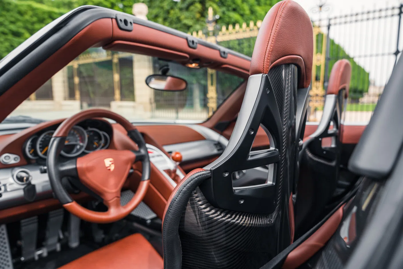 2004 Porsche Carrera GT *Original Paint* interior, Tout cuir brun Ascot