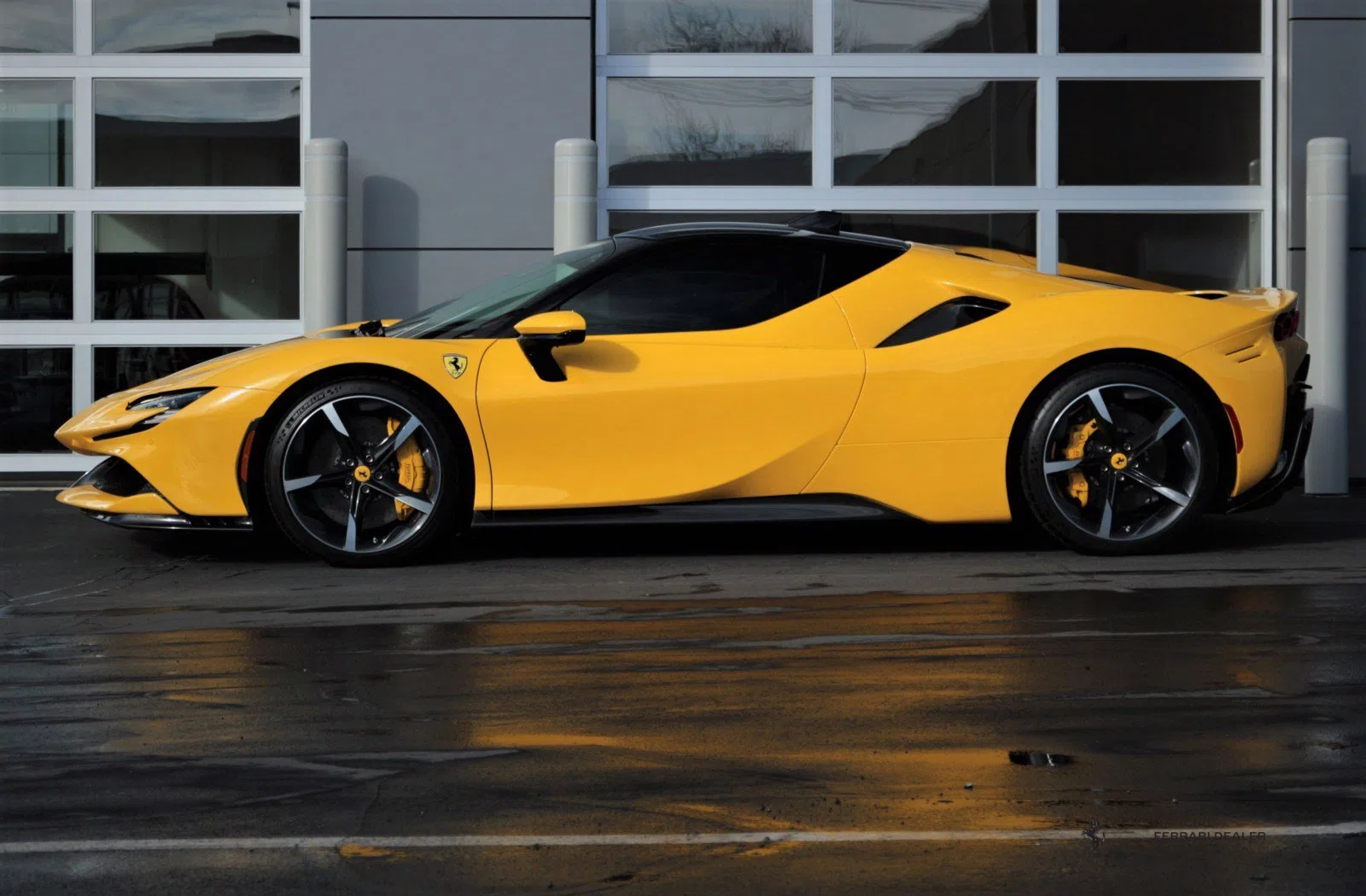 2022 Ferrari SF90 Stradale, 2/19