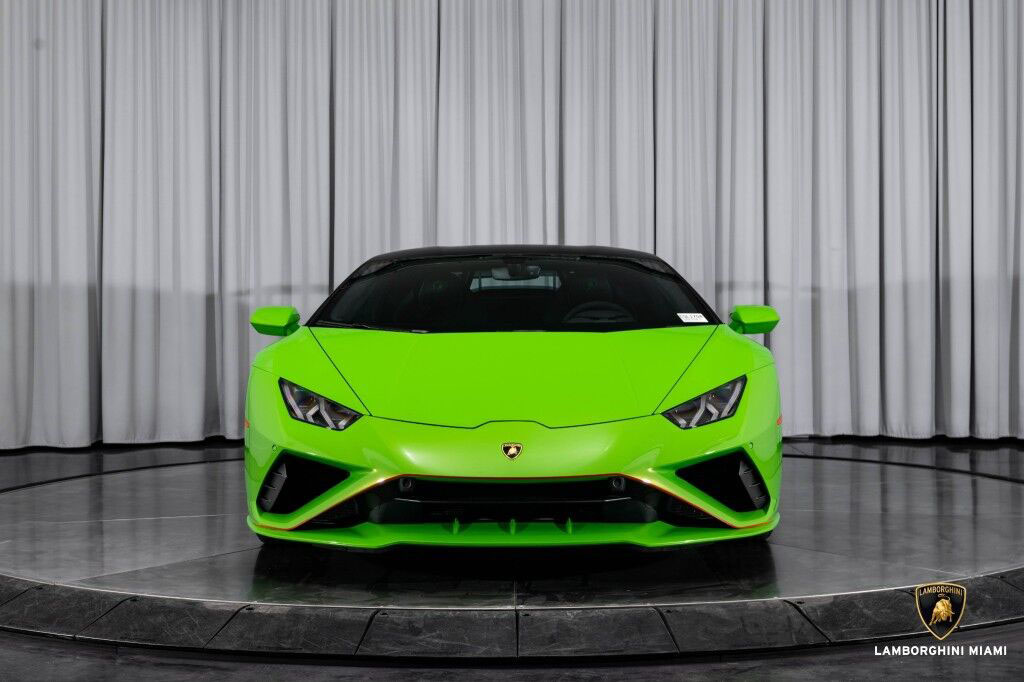 2022 Lamborghini Huracán EVO RWD