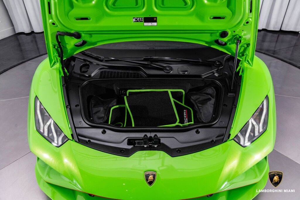 2022 Lamborghini Huracán EVO RWD, 3/19