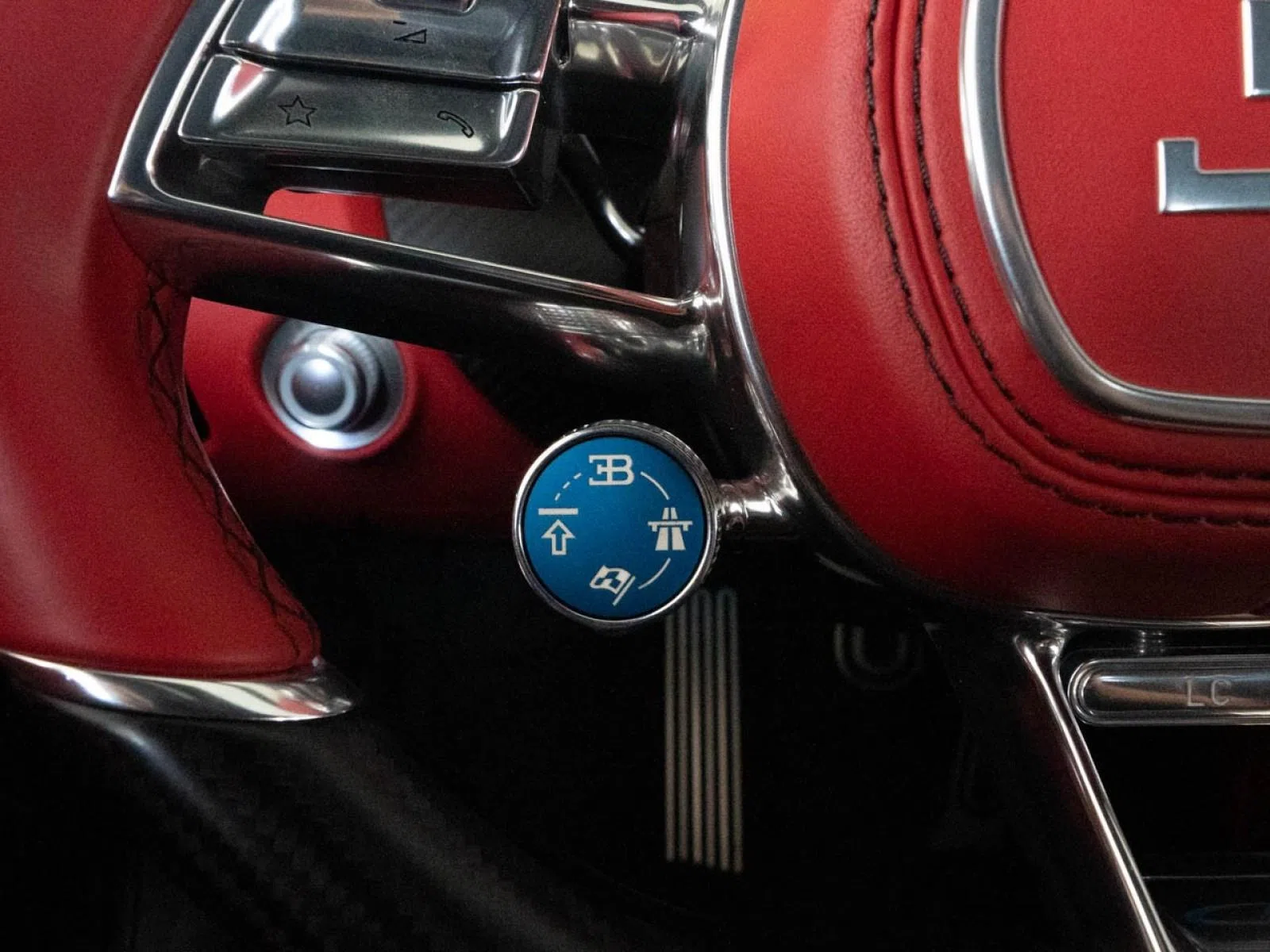 2019 Bugatti Chiron Sport 110 ANS interior, center console, Red, Full leather