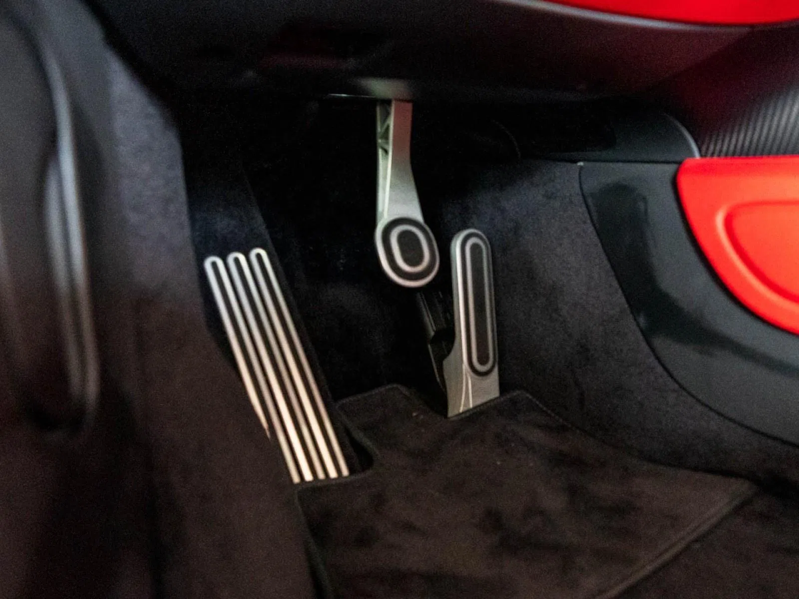 2019 Bugatti Chiron Sport 110 ANS interior, door panel, Red, Full leather