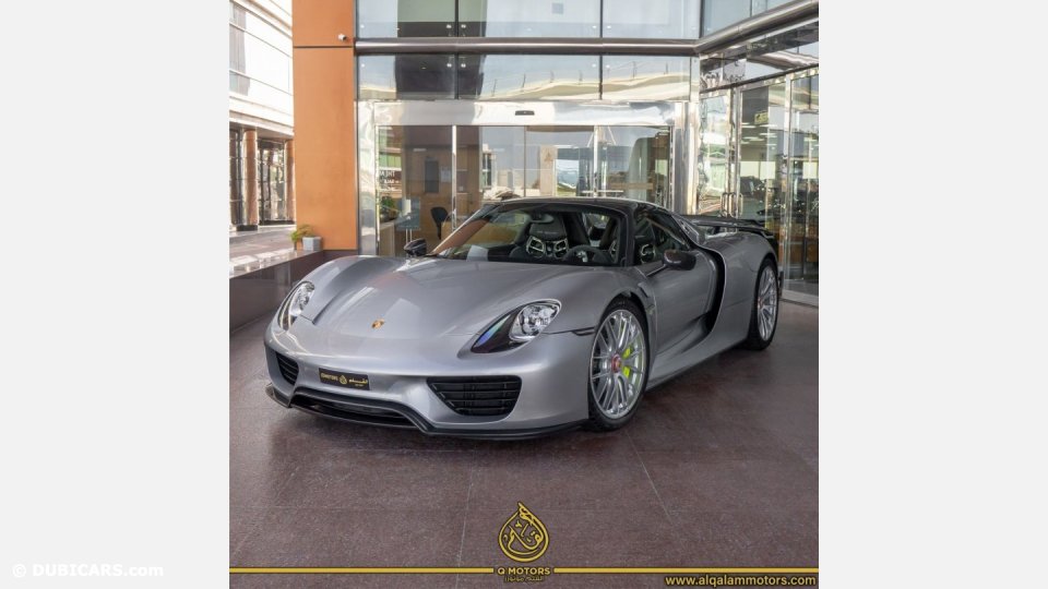 2015 Porsche 918 Spyder Weissach Paket, 2/10