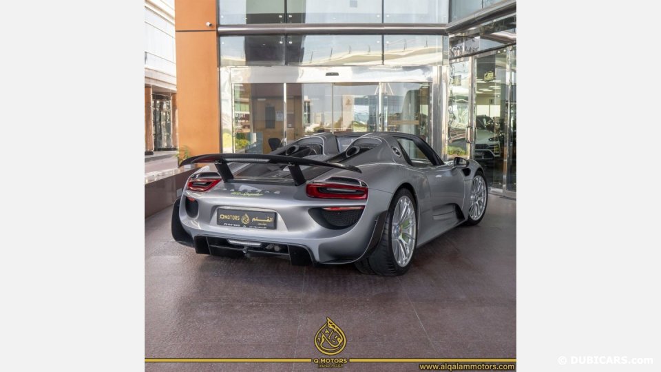 2015 Porsche 918 Spyder Weissach Paket, 4/10