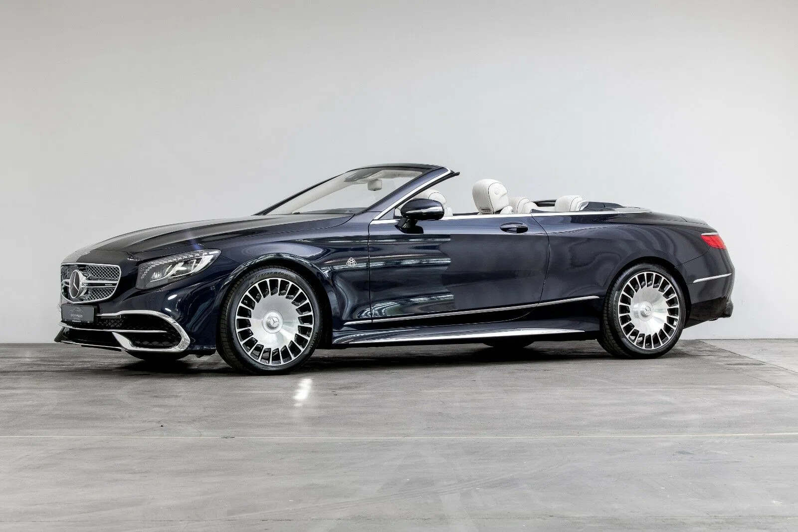 2017 Mercedes-Maybach S 650 Cabriolet 1 of 300