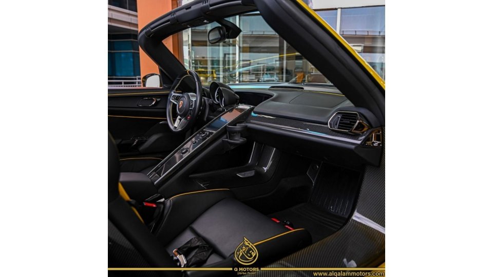 2015 Porsche 918 Spyder, 7/11
