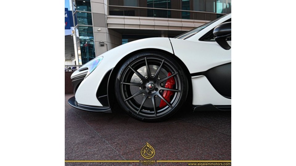 2014 McLaren P1, 12/13
