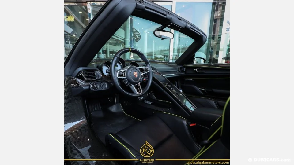 2015 Porsche 918 Spyder, 9/17