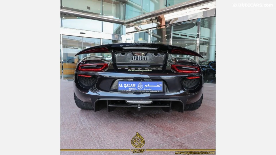 2015 Porsche 918 Spyder, 16/17