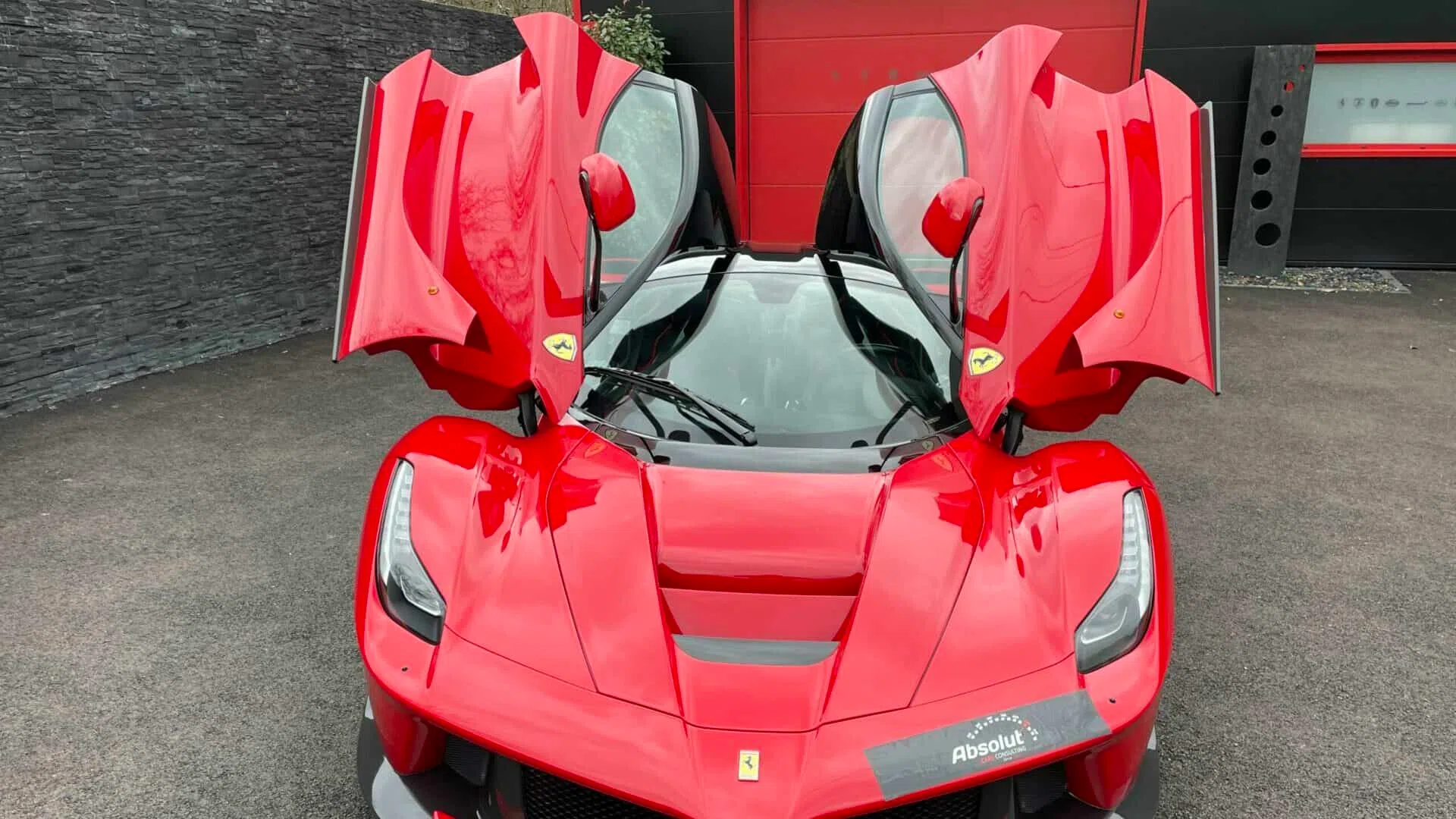 2014 Ferrari LaFerrari for sale, exterior, Rosso Corsa