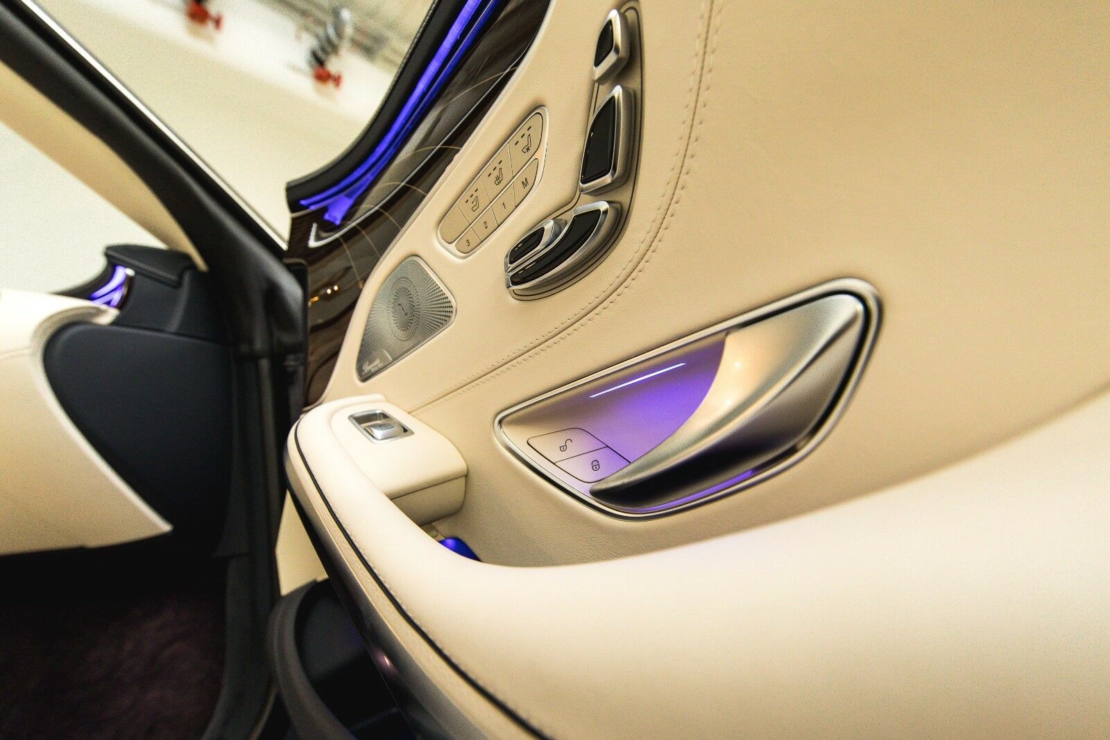 2017 Mercedes-Maybach S 650 Cabriolet 1 of 300, 9/15